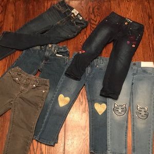 Lot of toddler girls jeans